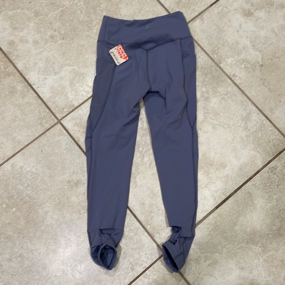 NWT! Free People Wave Rider Twist Ankle Leggings Blue Granite XS - Picture 11 of 12